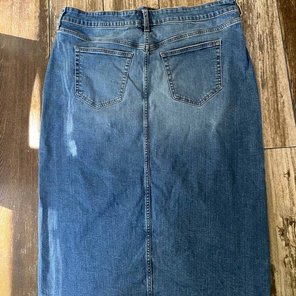 Torrid Blue Denim Skirt - Picture 2 of 4